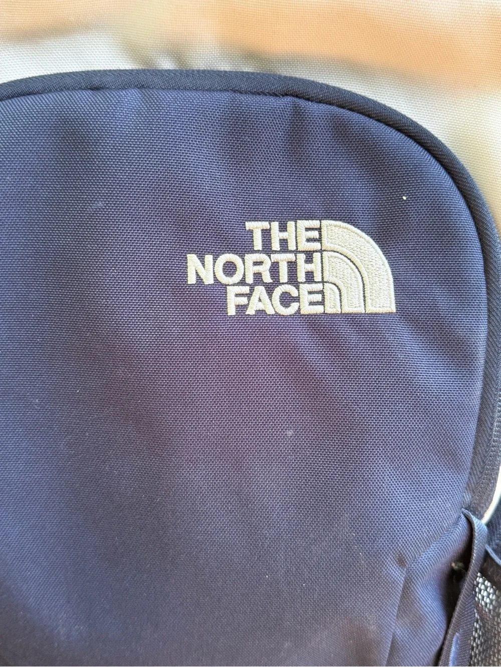 The North Face Men’s Vault Backpack - Peyote Navy/Peyote Beige